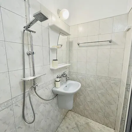 Gasthuis Kastela 3*