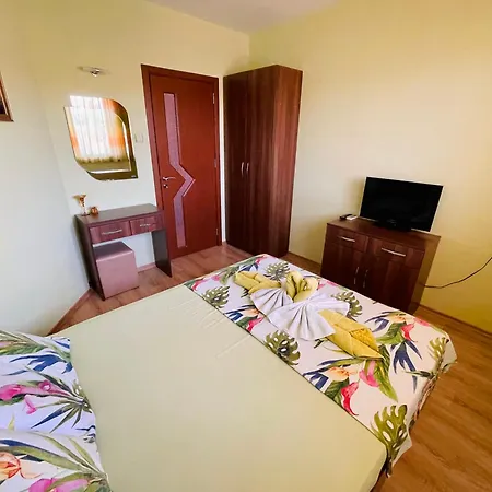 Kastela Gasthuis 3*