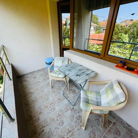 Kastela Gasthuis 3*